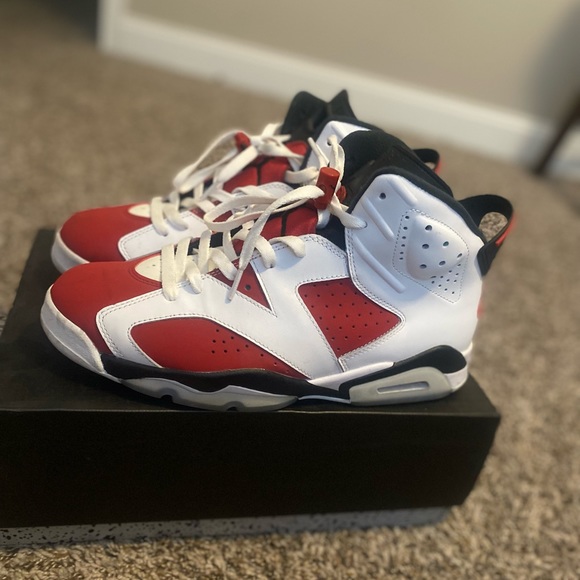 Carmine 6s - Picture 4 of 4